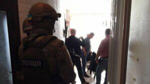 Масові затримання екс-чиновників України: список затриманих